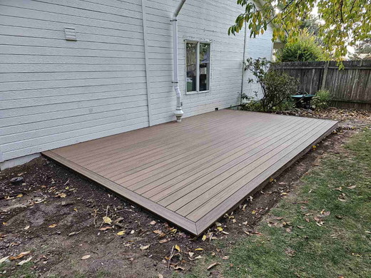 10. New Deck.jpg