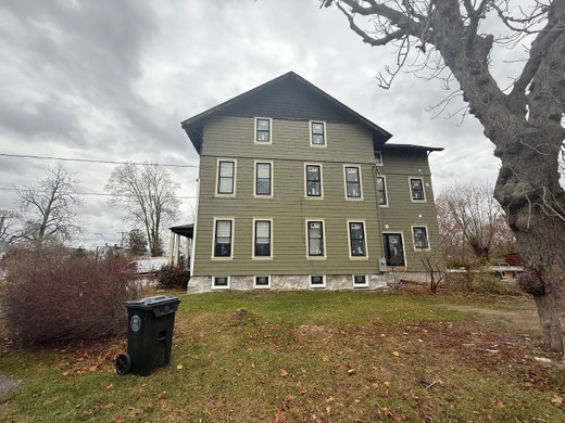 11_house_exterior_completed.jpg