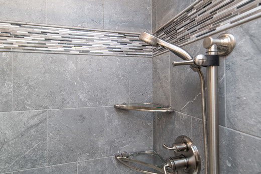 20220210-185-Woodwalk-Ct-red-realty-009_web.jpg