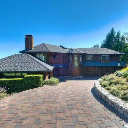 8 Walsh dr.jpg