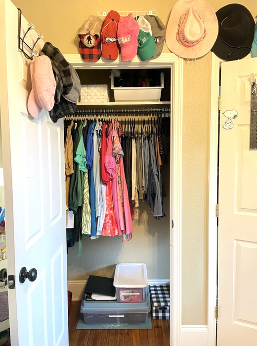 Closet Organization with Hat Organizers and Baskets.jpeg