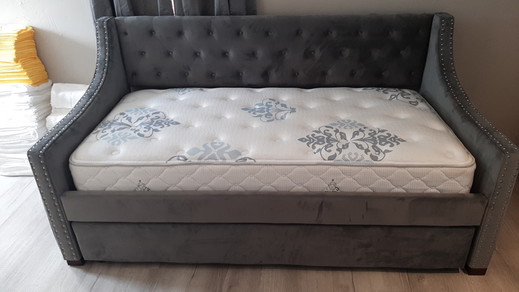 Daybed Assembled in Norman, OK 73071.jpeg