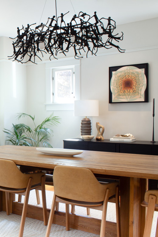 Dining1.jpg