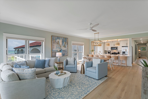GulfFront-familyroom-overview-thumbs.png