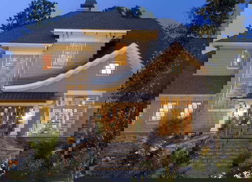 Hamptons Classic by Luxury Home Builder Bluestone Construction.jpg