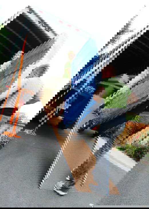 Home Love Movers 2.jpg