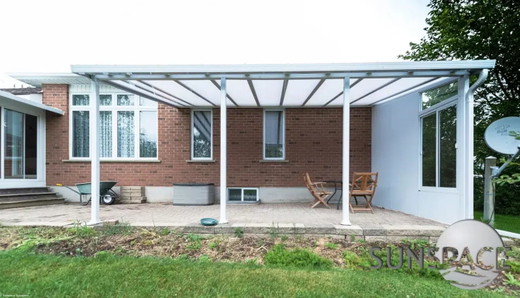 Patio 2.jpg