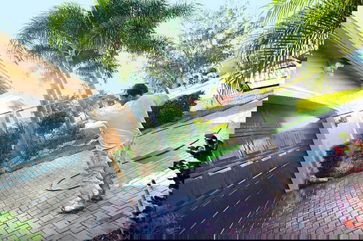 Residential pressure washing.jpg