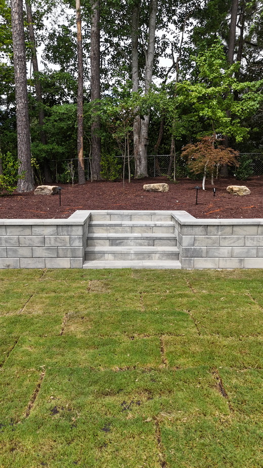 Stone steps - Ponti Landscapes Inc.JPG