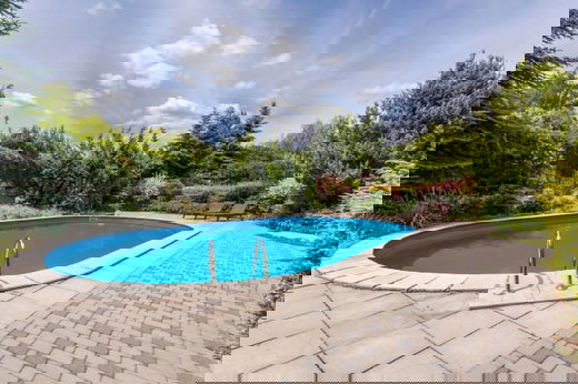 Swimming Pool Decks.jpg