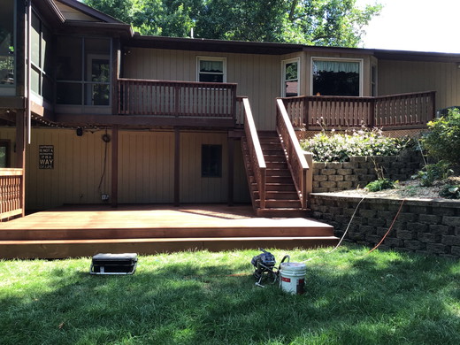 deck-power-washing-staining-service-in-collinsville-il.jpg