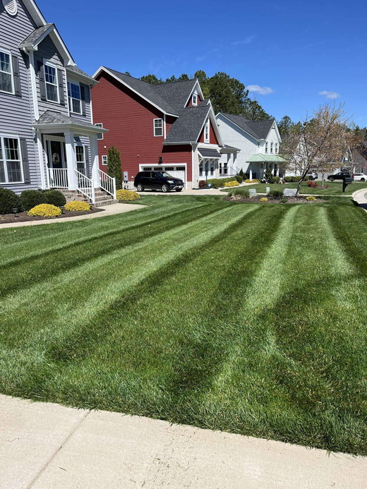 lawn_care_chesterfield_va_h-h_outdoor_solutions-1920w.jpg