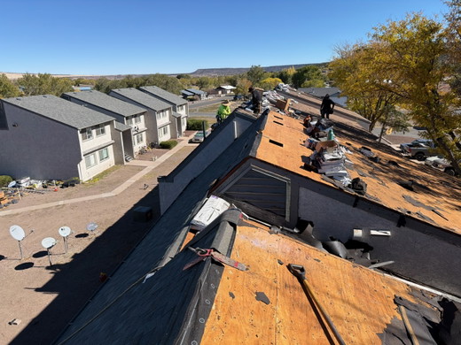 reddirtconstruction_commercialroofing_apartments_asphaltshingles_arizonacontractor4.jpg