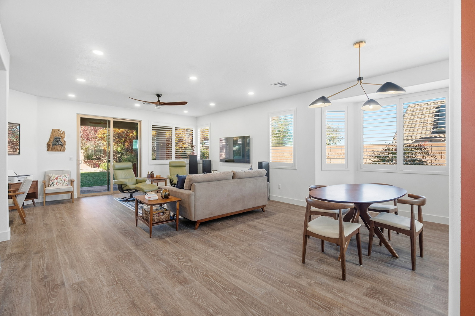 Hyperpeak Remodeling